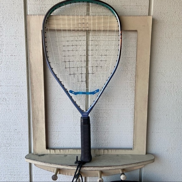 𝅺EKTELON racketball graphite racket. RTS Optima perfectly balanced in the hand. - Picture 2 of 5